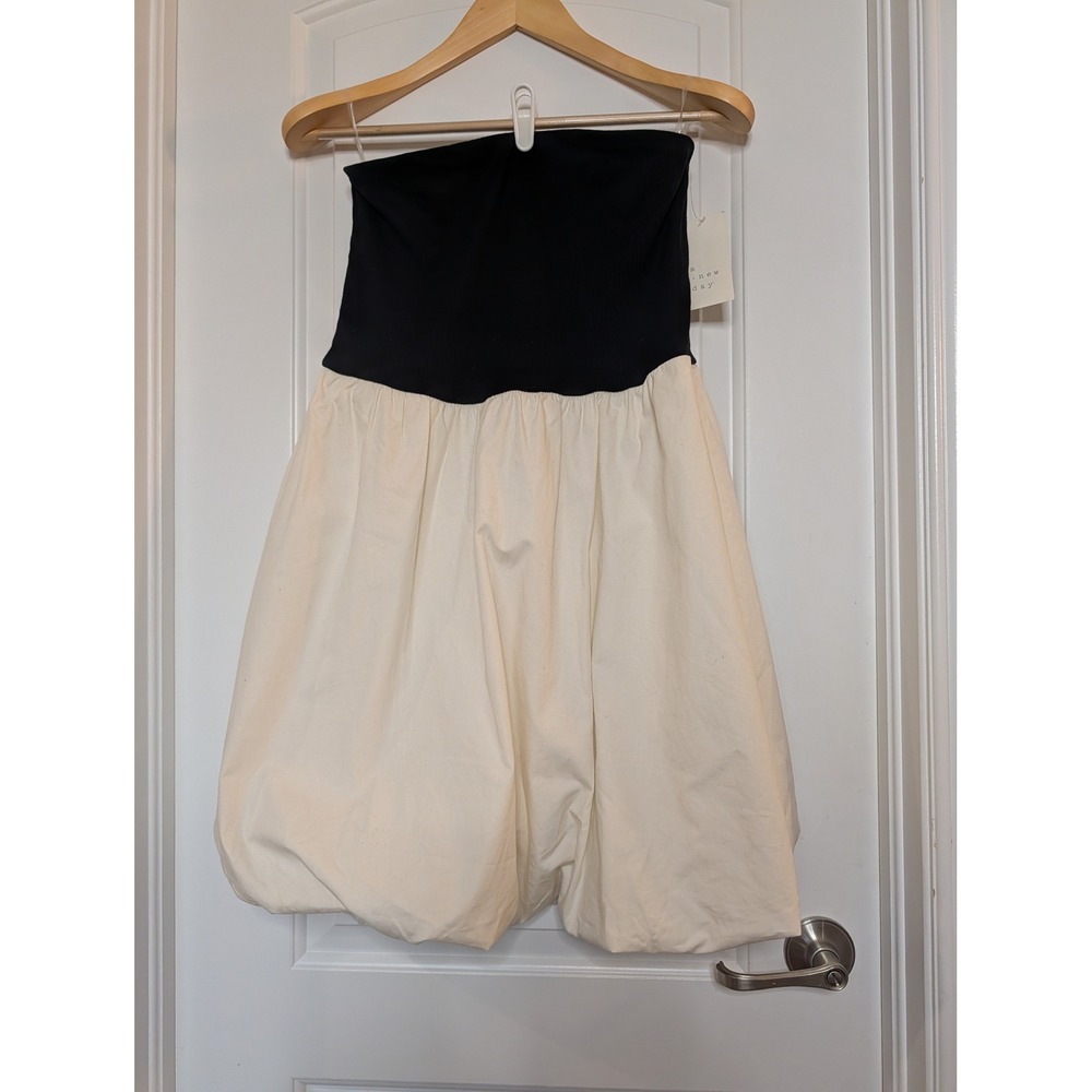 A New Day Womens Strapless Ribbed Bubble Mini Dress Black Cream Size M NWT